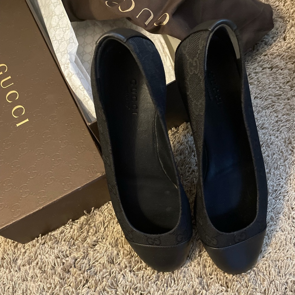 Gucci logo loafers Marajo flats black 6.5 size